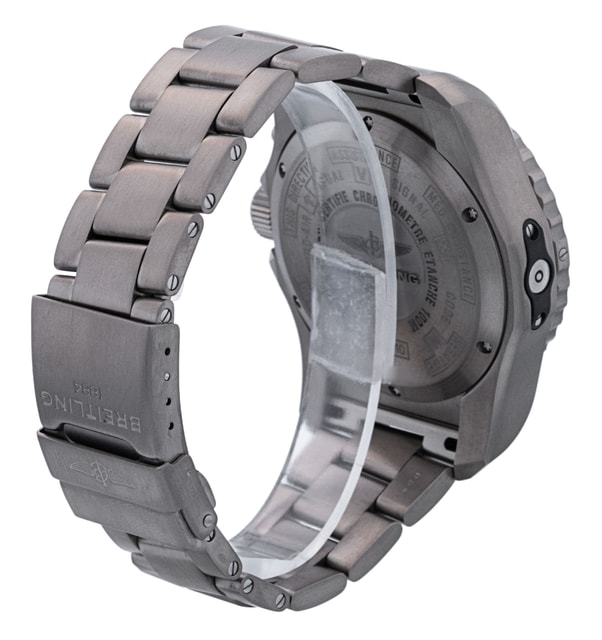 Breitling Cockpit B50 EB5010 Image 3